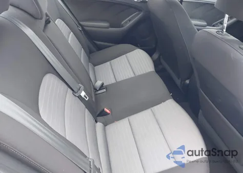 2015 Kia Forte Ex z USA, uszkodzony, nr VIN KNAFX4A83F5418174